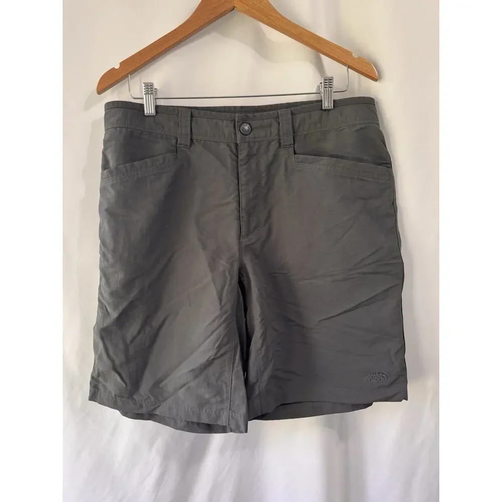 The North Face Shorts Mens 34 Gray 100% Nylon Chino Hiking Camping Outdoors